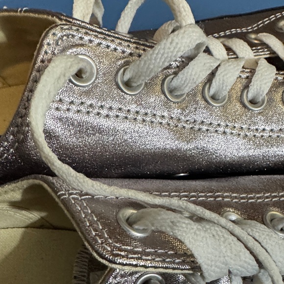 Converse Silver Athletic Shoes - Picture 4 of 4